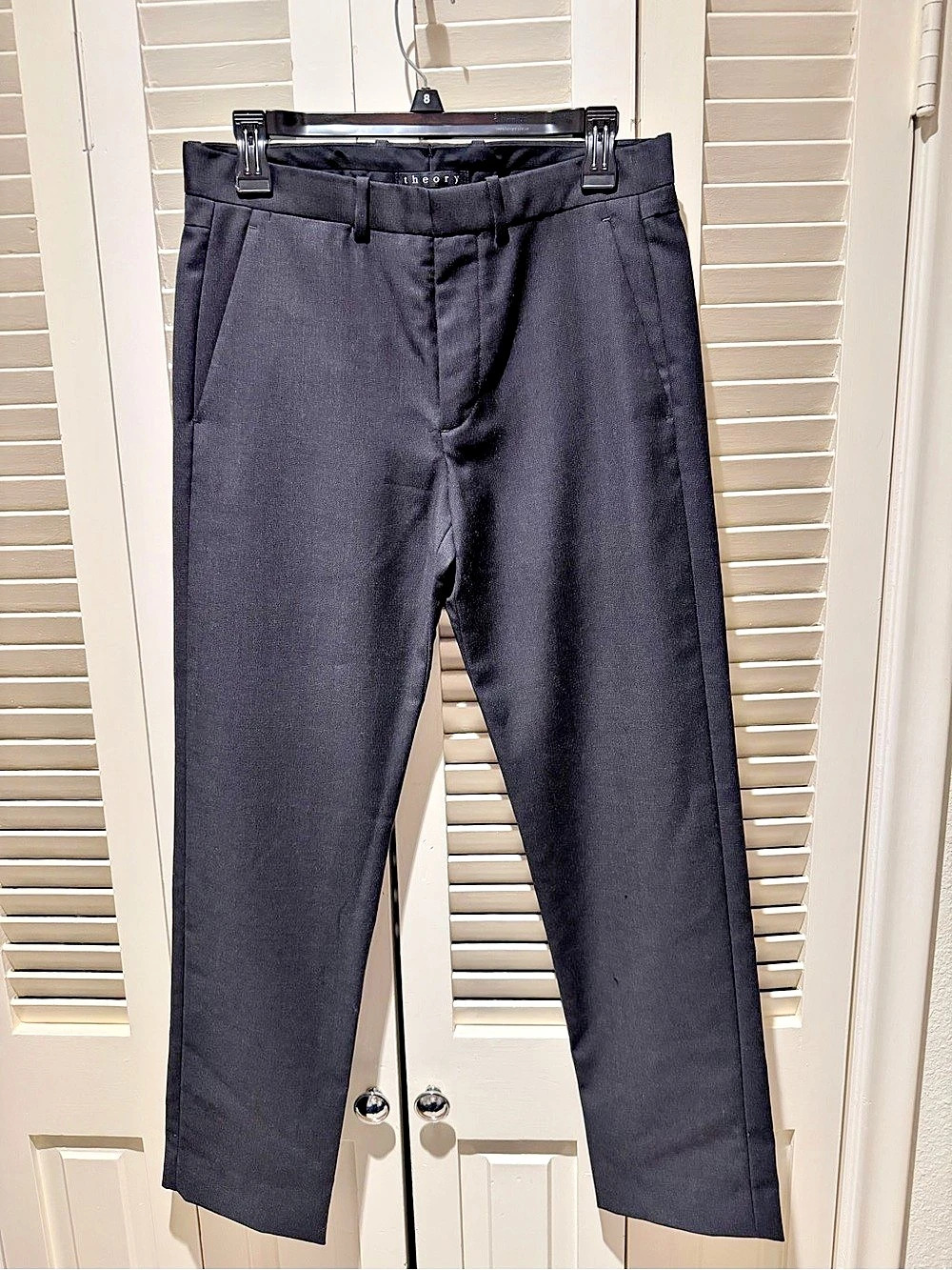 Theory Straight Leg Trousers in Black Size 8 Like New